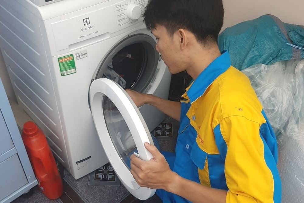 Hoà An Phát - Lắp đặt máy giặt với thợ lành nghề